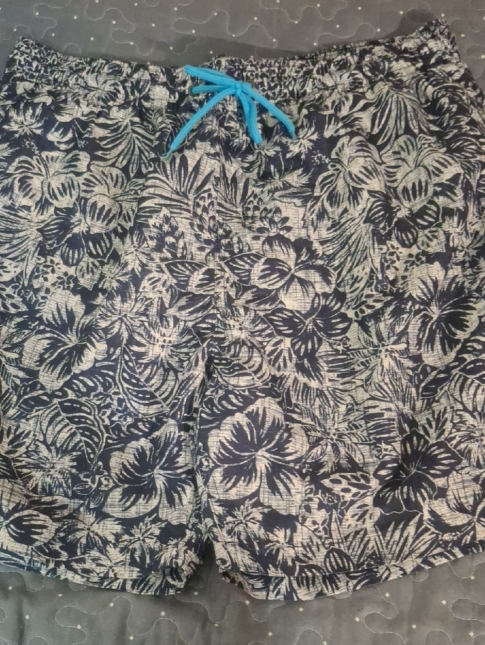 Trunks Men's Navy Floral Drawstring Shorts size XL